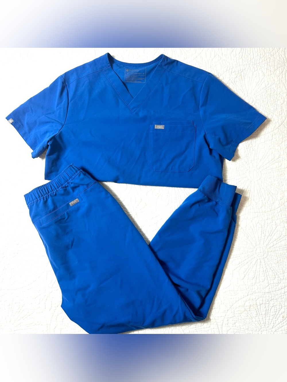 Figs Scrubs Set Top and Bottom Jogger Mens Medium